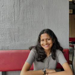 Pic #4 Hot indian college girl Anushka Das spicy pics