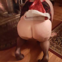 Pic #3 fireplace Christmas