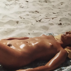 Small tits of my girlfriend - Cindyz