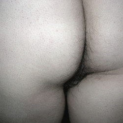 Pic #7 My hairy wife completely naked 1
