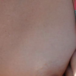 Pic #5 Christiane at the pool