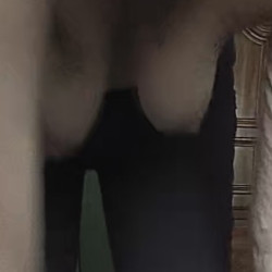 Large tits of my room mate - Deedee