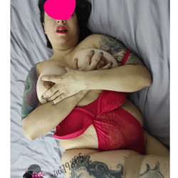 Very large tits of my wife - Mini1980