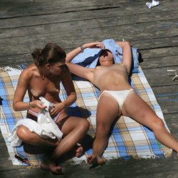 Pic #6 teen topless
