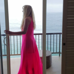 Pic #1 Blondie at condo