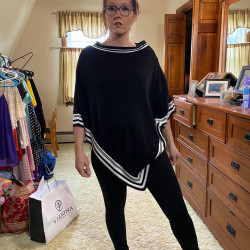 Pic #2 Housewife Posing