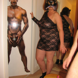 Pic #2 Glory Hole Fun