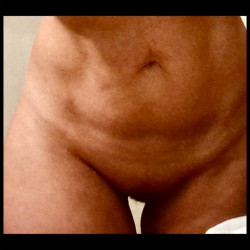 Pic #4 Shelly mom pussy