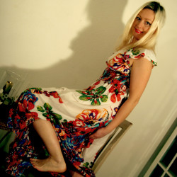 Pic #2 Love to tease