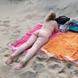 Pic #4 Nude beach
