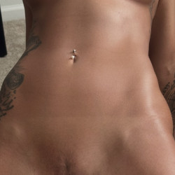 Pic #5 Tanned and Toned!!