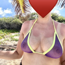 Medium tits of my wife - LJpictures