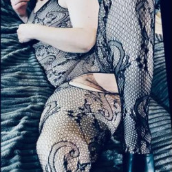 Pic #10 BBW Domina XI. Slut wife posing