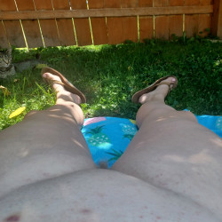Pic #4 Front yard naked