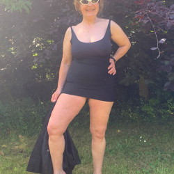 Lady Bee's Black Dress on a Summer's Day