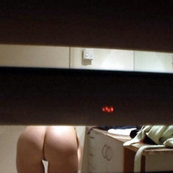 Pic #4 Naked neighbour