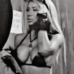 Pic #4 Mckenna knows best