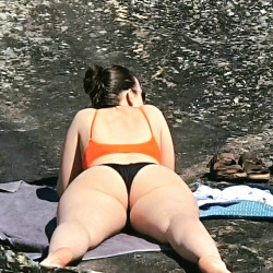 Hot big booty P.A.W.G