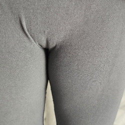Pic #8 Camel toe