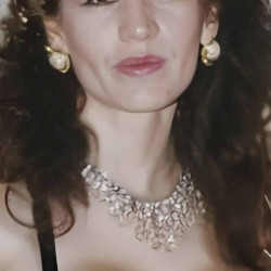 Pic #4 Milf Mehri pics