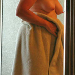 Pic #7 mature milf caught unaware