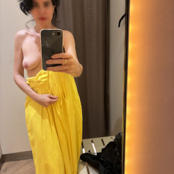 Pic #3 in a changing room