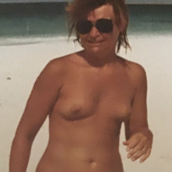 Small tits of my girlfriend - Cindyz