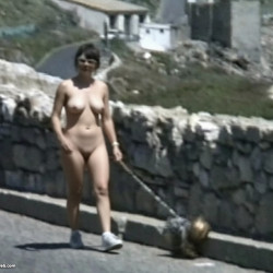 Pic #4 naked outside