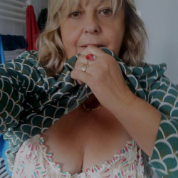 Pic #4 Love me