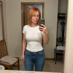 Pic #1 Naughty Milf Exposing herself