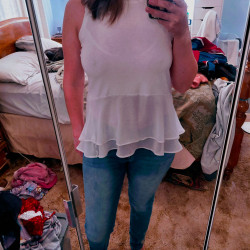 Pic #2 Sexbunny's first naught pics!