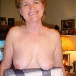 Pic #2 Pussy