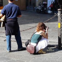 Pic #1 La Fotoreporter Scosciata